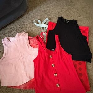 3 pack of women’s tank tops